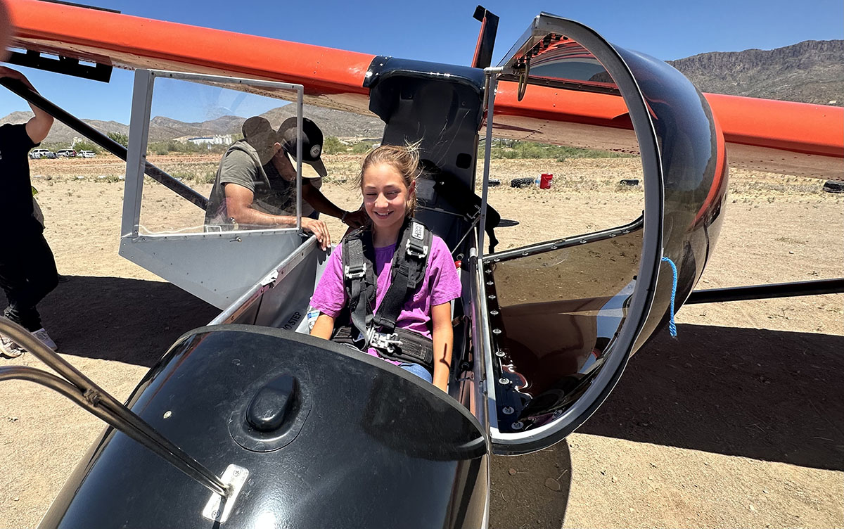 kiwanis helps kids in aviation