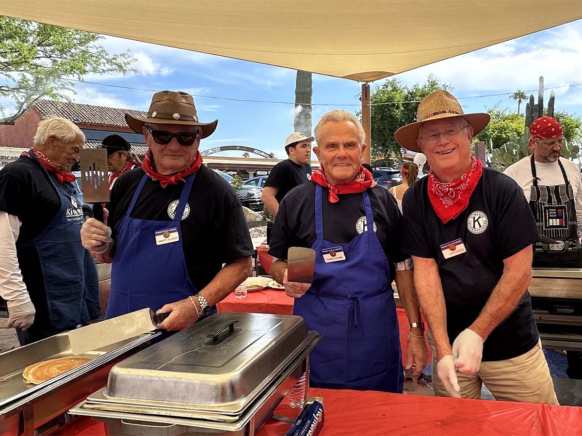 Kiwanis Club of Carefree pancake Volunteers Kiwanis Club of Carefree pancake Volunteers